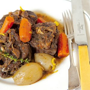 gaturi de strut in sos bogat de vin rosu